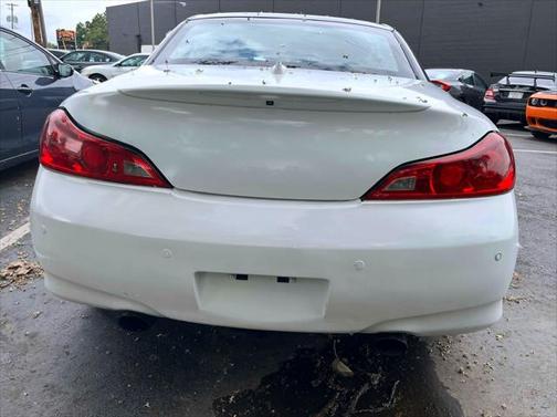 2012 INFINITI G37 Sport