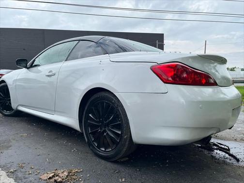 2012 INFINITI G37 Sport