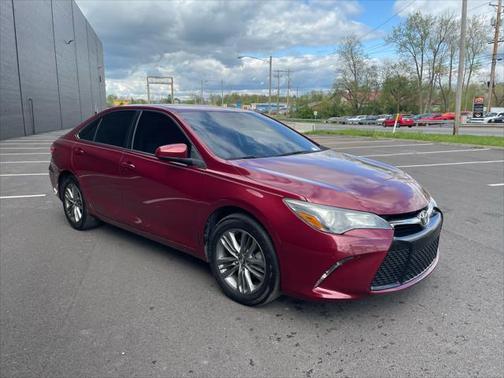 2017 Toyota Camry SE