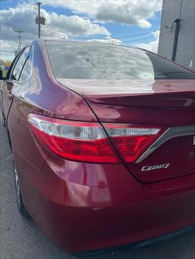 2017 Toyota Camry SE
