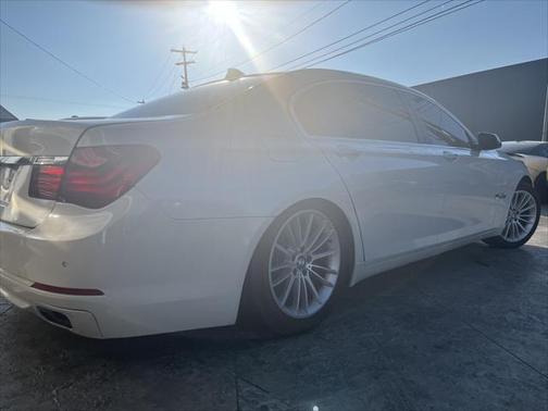 2013 BMW 750 Li xDrive