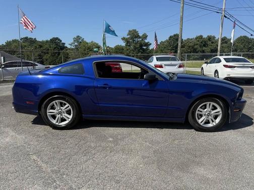 2014 Ford Mustang V6