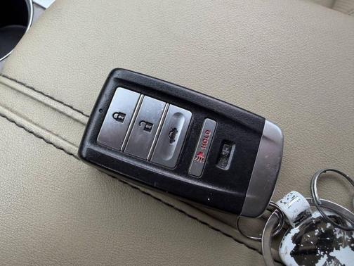 2018 Acura TLX V6 w/Technology Package