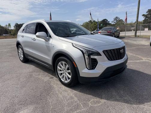 Silver 2019 Cadillac XT4 Luxury