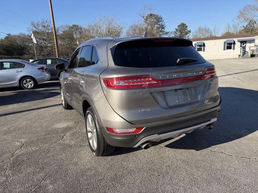 2017 Lincoln MKC Select