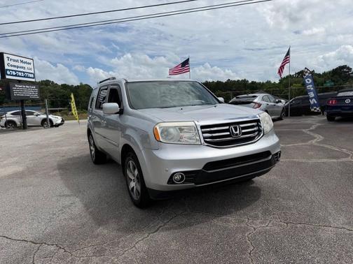 Alabaster Silver Metallic 2013 Honda Pilot Touring