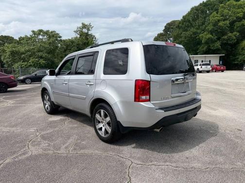 Alabaster Silver Metallic 2013 Honda Pilot Touring