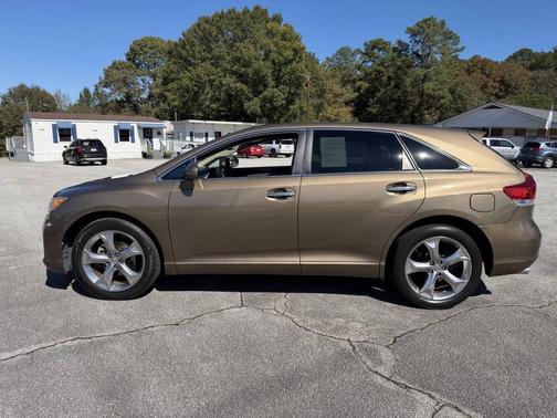 2010 Toyota Venza Base