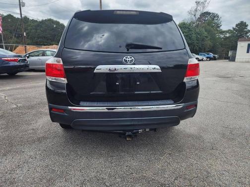 2013 Toyota Highlander SE