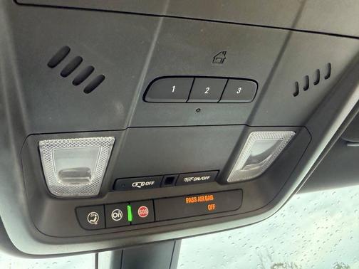 2017 Cadillac XT5 Base