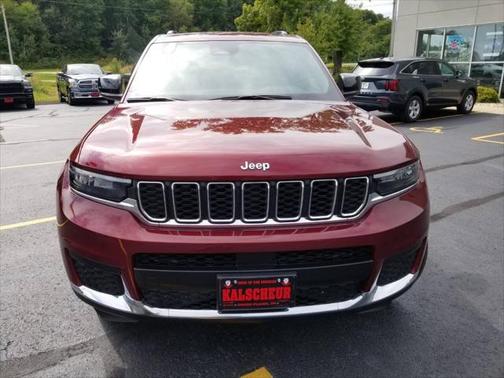 2024 Jeep Grand Cherokee L Laredo 4x4