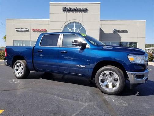 2022 RAM 1500 Big Horn Crew Cab 4x4 57' Box