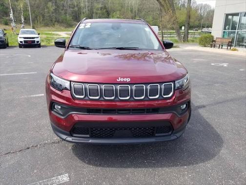 2022 Jeep Compass Latitude Lux 4x4