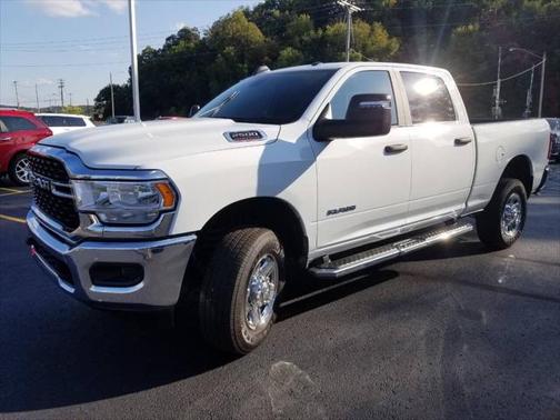 2024 RAM 2500 Big Horn Crew Cab 4x4 64' Box