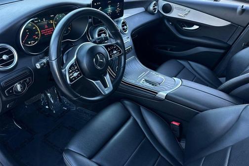 2022 Mercedes-Benz GLC 300 Base