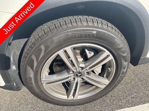 2022 Mercedes-Benz GLC 300 Base