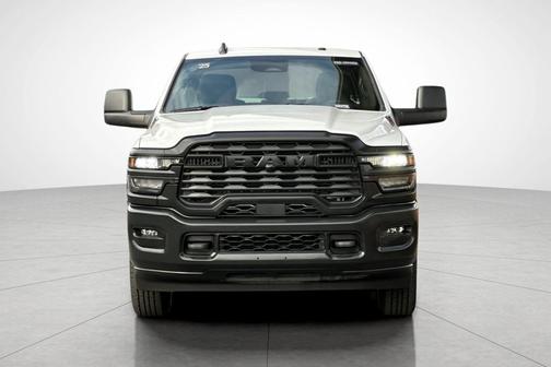 2025 RAM 2500 Tradesman Crew Cab 4x4 6'4' Box