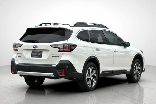 2022 Subaru Outback Touring XT