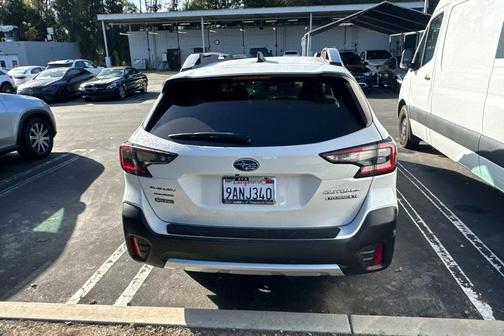 2022 Subaru Outback Touring XT