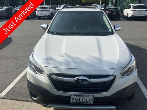 2022 Subaru Outback Touring XT