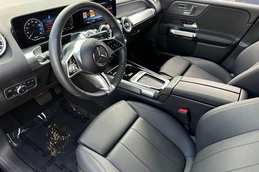 2025 Mercedes-Benz GLB 250 Base