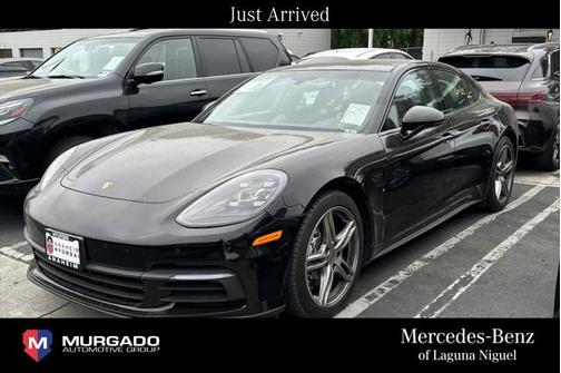 2018 Porsche Panamera 4