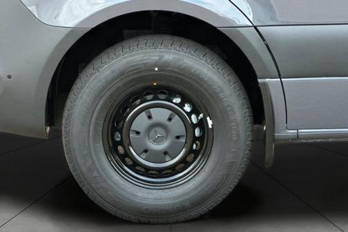 2026 Mercedes-Benz Sprinter 2500 Standard Roof