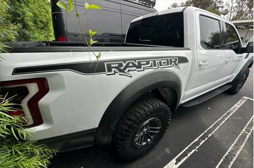 2020 Ford F-150 Raptor