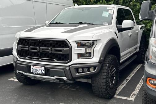 2020 Ford F-150 Raptor