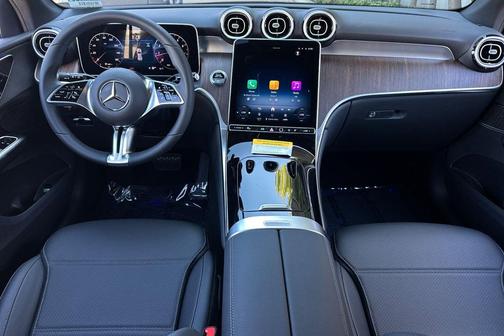 2026 Mercedes-Benz GLC 300 Base