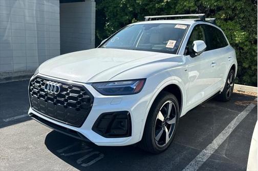 2023 Audi Q5 45 S line Prestige
