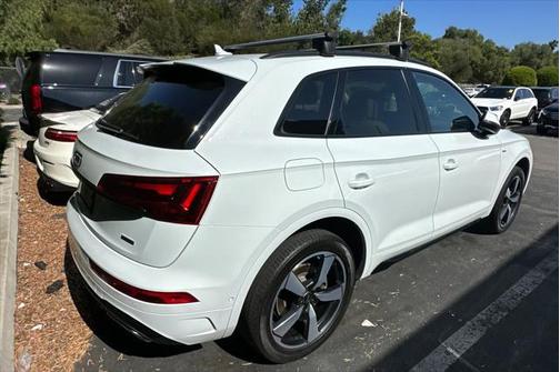 2023 Audi Q5 45 S line Prestige