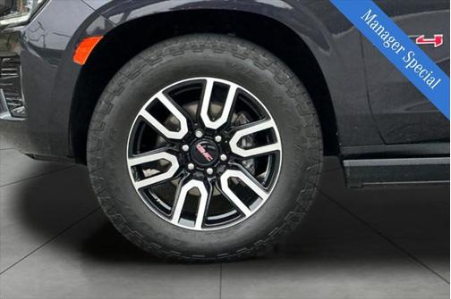 2023 GMC Yukon 4WD AT4