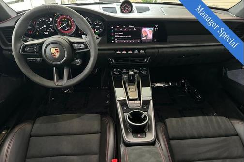 2024 Porsche 911 Carrera GTS