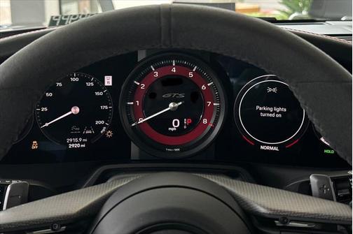 2024 Porsche 911 Carrera GTS