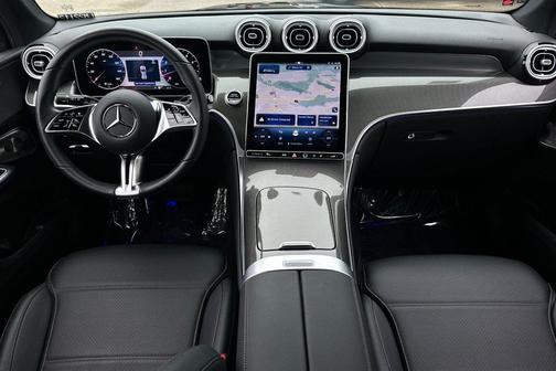 2025 Mercedes-Benz GLC 300 Base