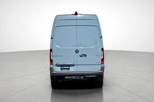 2025 Mercedes-Benz Sprinter 2500 Standard Roof