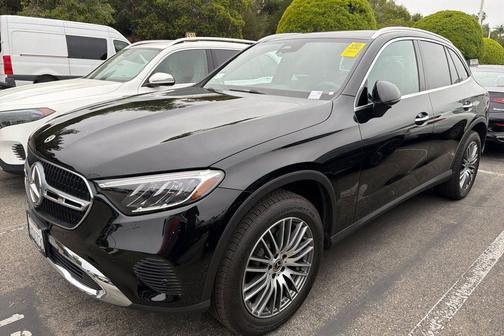Black 2026 Mercedes-Benz GLC 300 Base