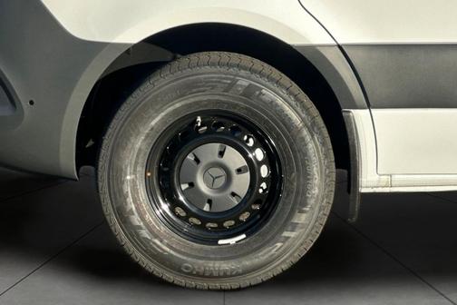 2026 Mercedes-Benz Sprinter 2500 Standard Roof