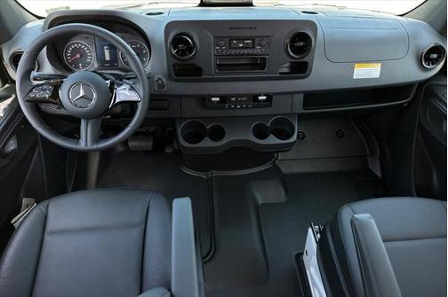 2025 Mercedes-Benz Sprinter 2500 High Roof