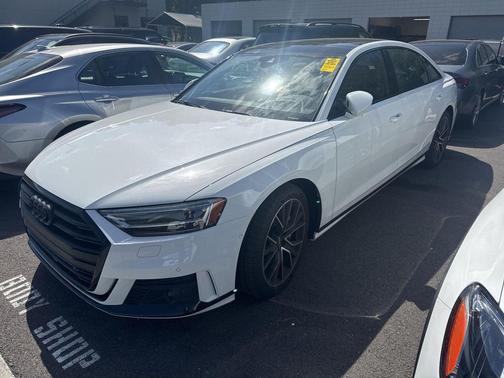 Glacier White Metallic 2020 Audi A8 L 55