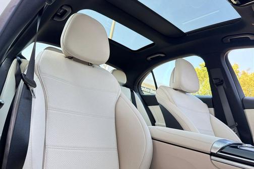 Polar White 2026 Mercedes-Benz C-Class C 300