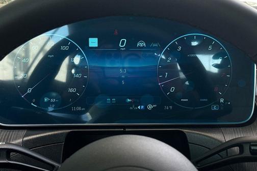 Polar White 2026 Mercedes-Benz CLE 450 4MATIC