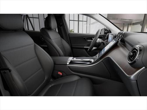 2025 Mercedes-Benz GLC 350e Base