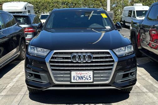 2019 Audi Q7 55 Premium Plus