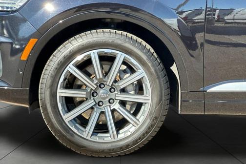 2019 Audi Q7 55 Premium Plus