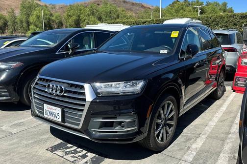 2019 Audi Q7 55 Premium Plus