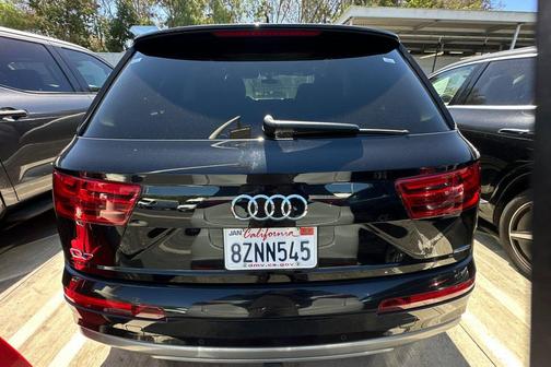 2019 Audi Q7 55 Premium Plus
