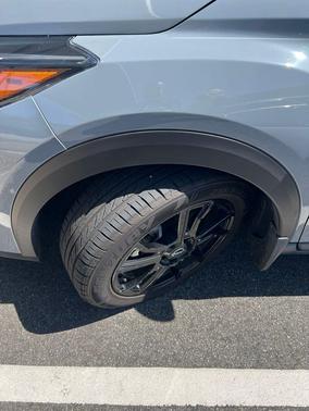 Boulder Gray Pearl 2022 Nissan Kicks SV