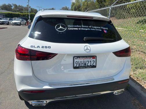 Polar White 2026 Mercedes-Benz GLA 250 4MATIC